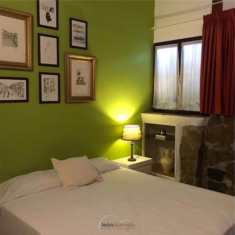 פולופ Leon Dormido Rooms & Apartments מראה חיצוני תמונה