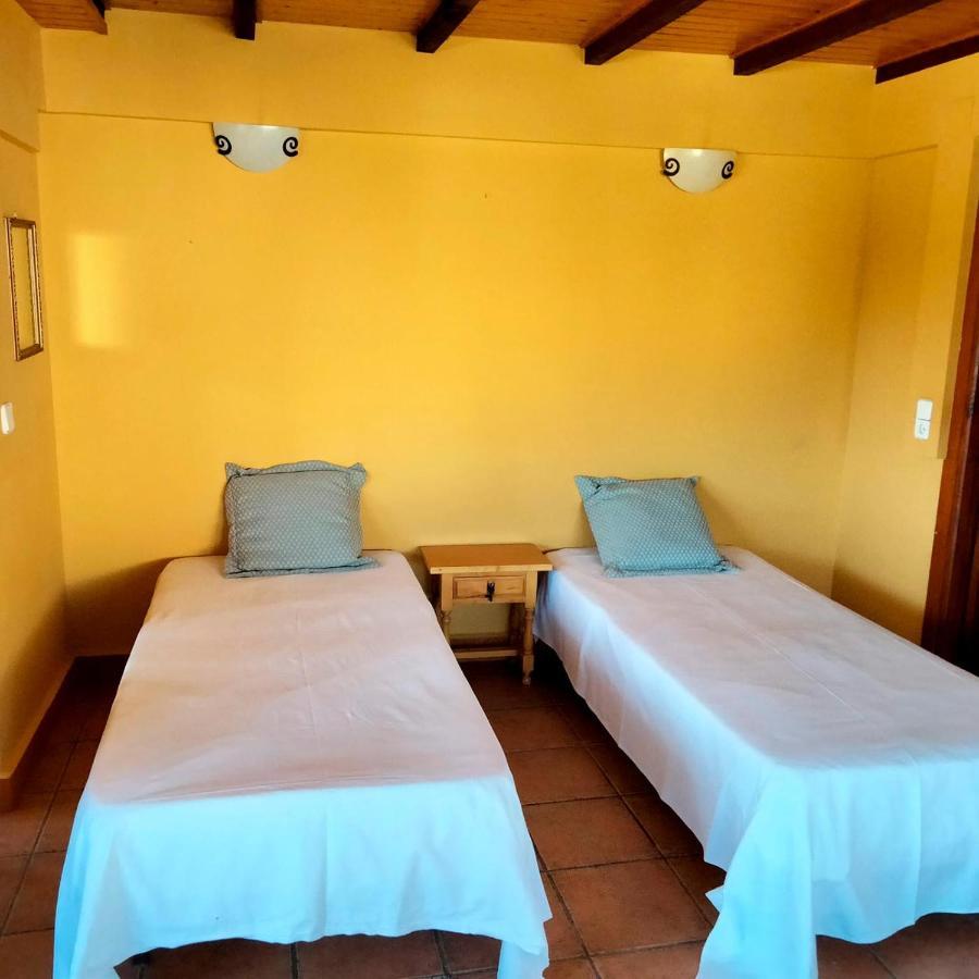 פולופ Leon Dormido Rooms & Apartments מראה חיצוני תמונה