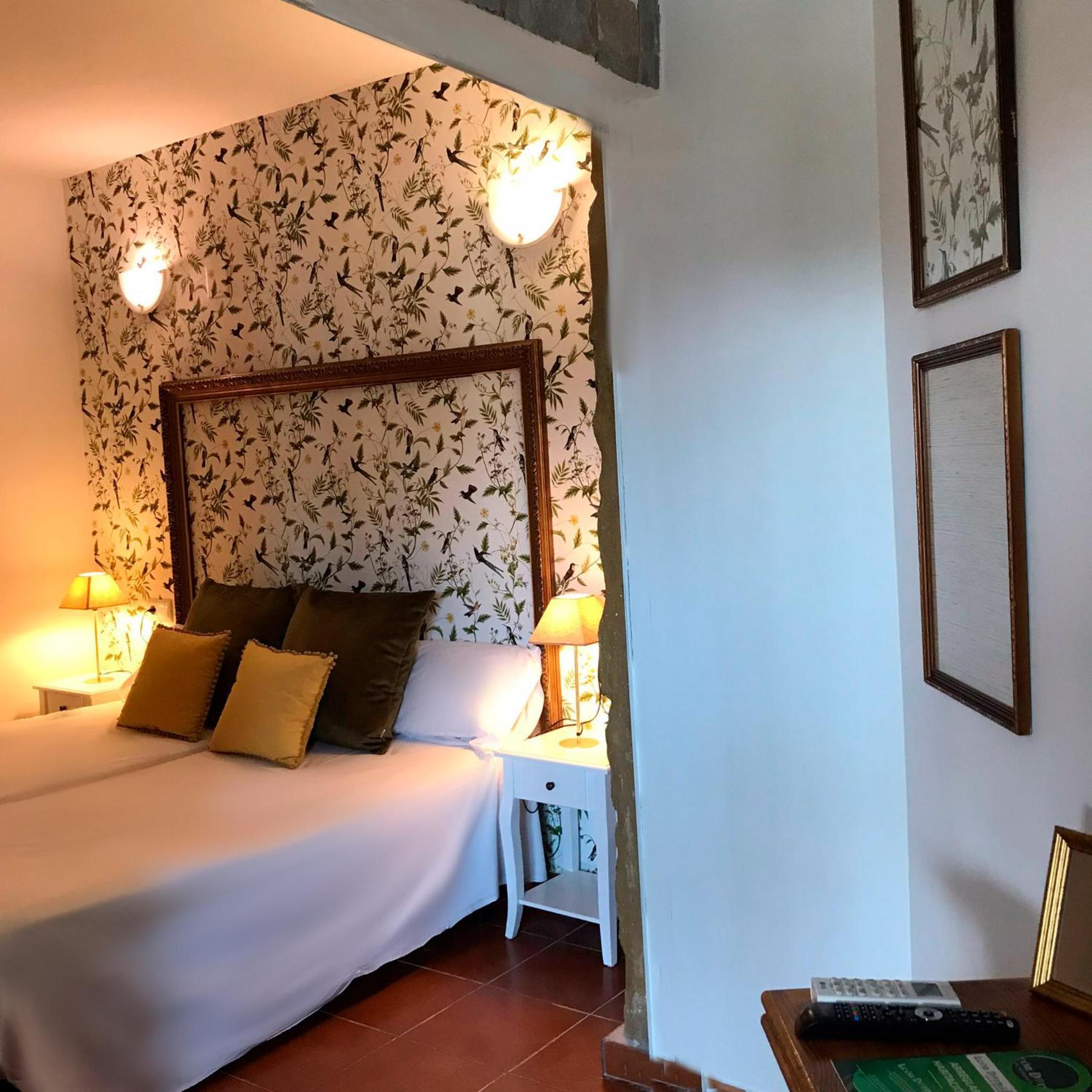 פולופ Leon Dormido Rooms & Apartments מראה חיצוני תמונה