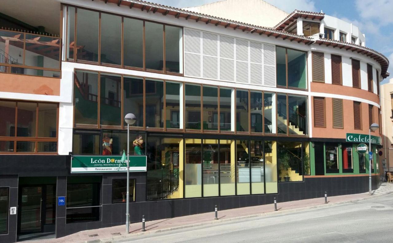 פולופ Leon Dormido Rooms & Apartments מראה חיצוני תמונה